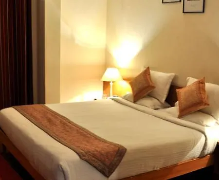 Sterling Suites - Langford Town